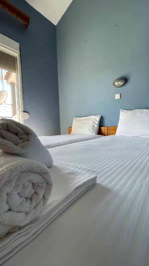 Artemis Hotel Apartments Keramotí Exteriér fotografie